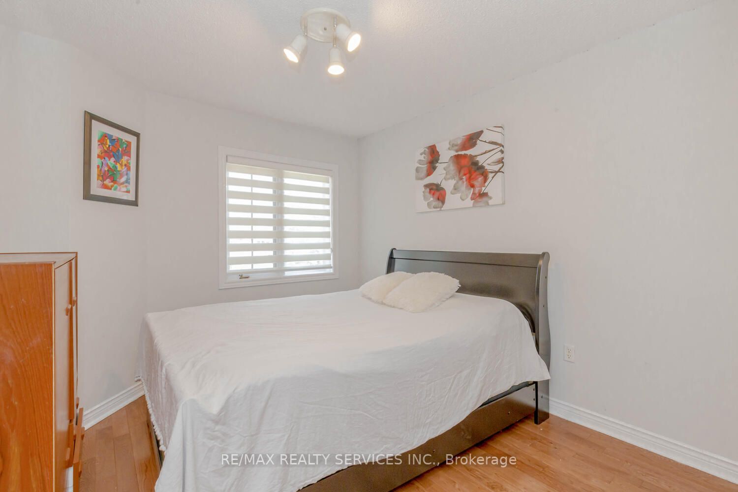 53 Pressed Brick Dr