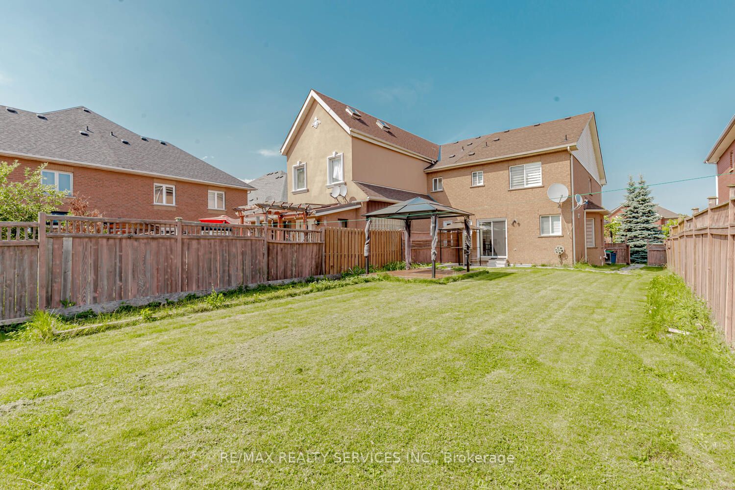 53 Pressed Brick Dr