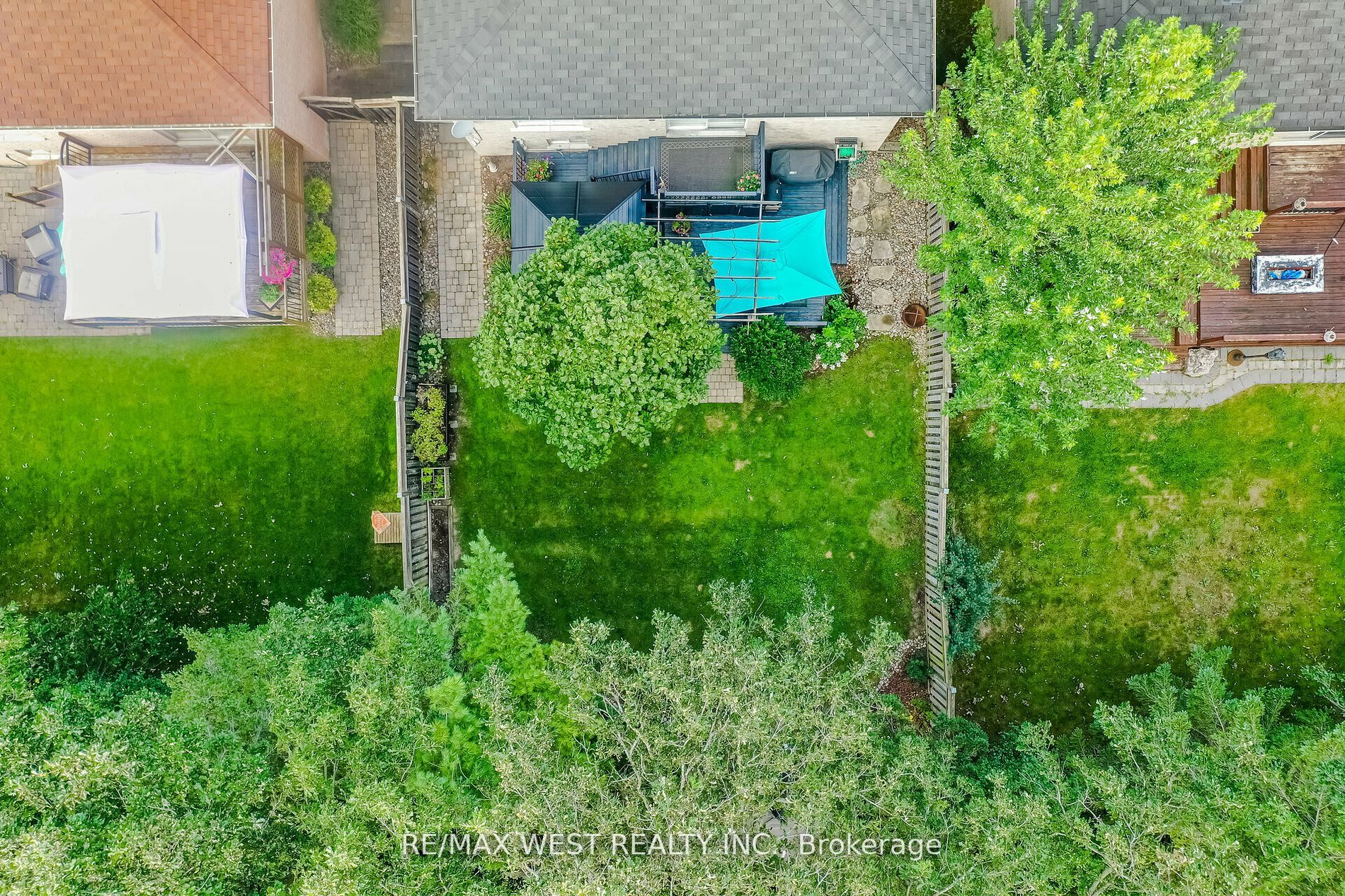 6 Meadow Brook Court