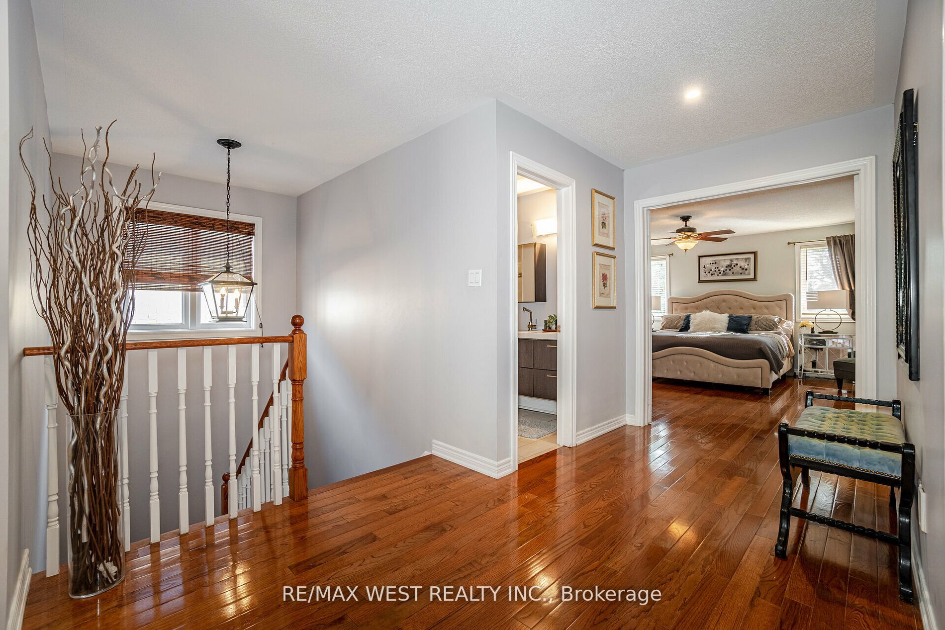 6 Meadow Brook Court
