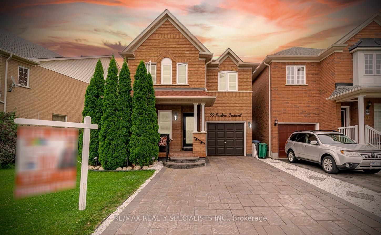 99 Pauline Cres