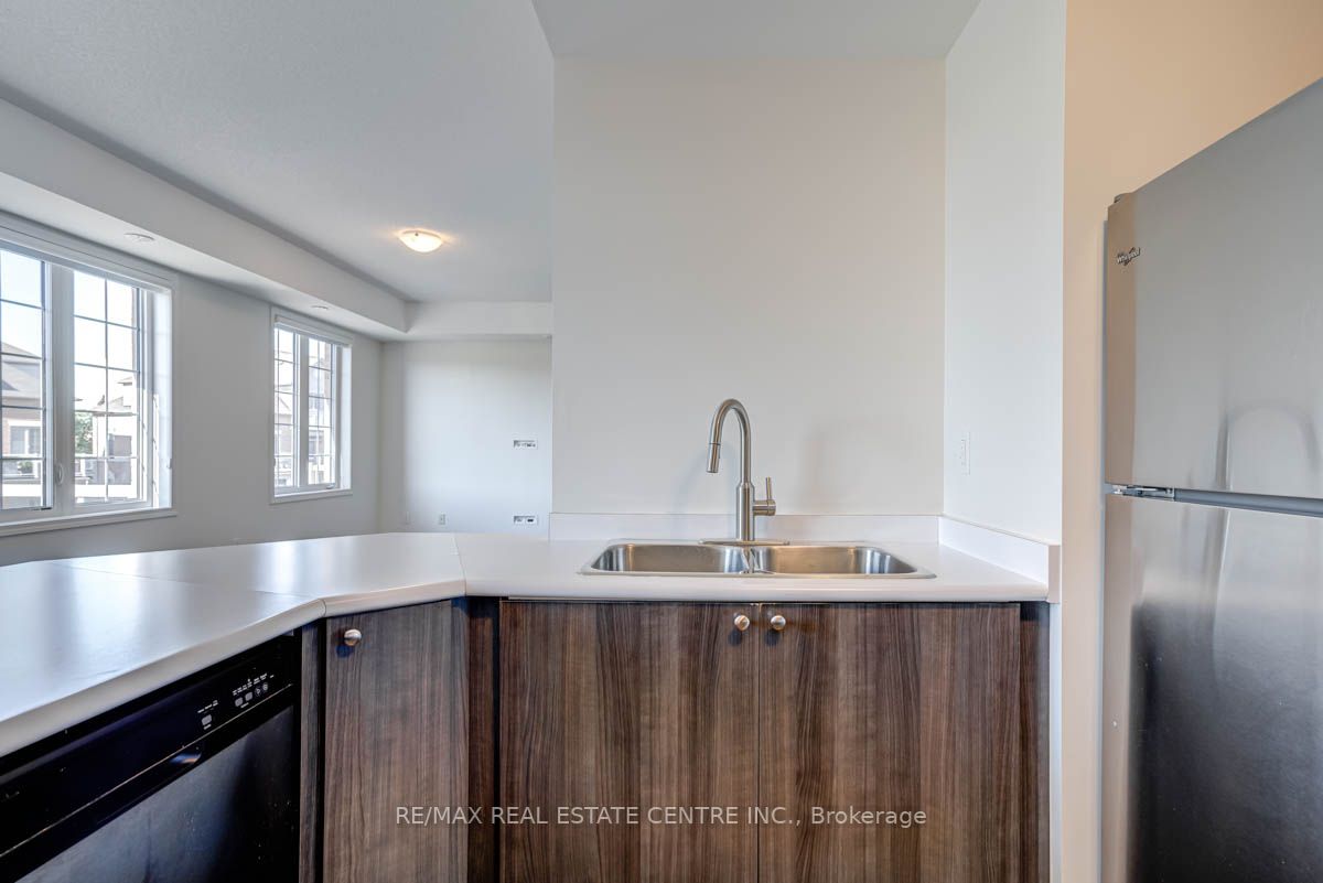180 Howden Blvd, #76