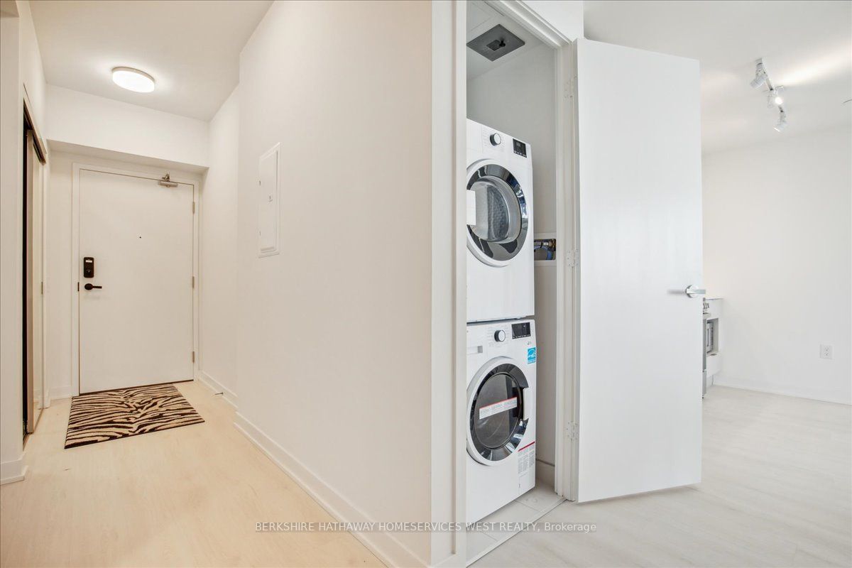 3900 Confederation Pkwy, #4301