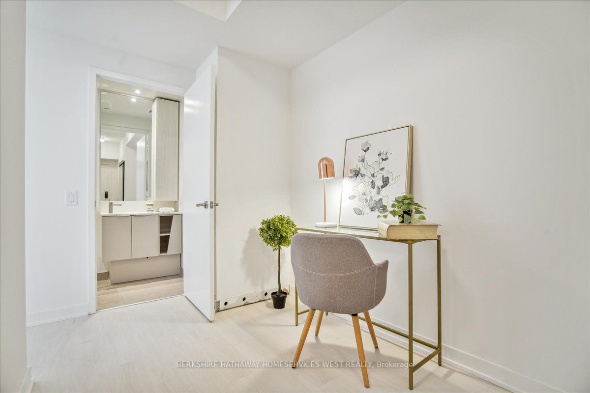 3900 Confederation Pkwy, #4301
