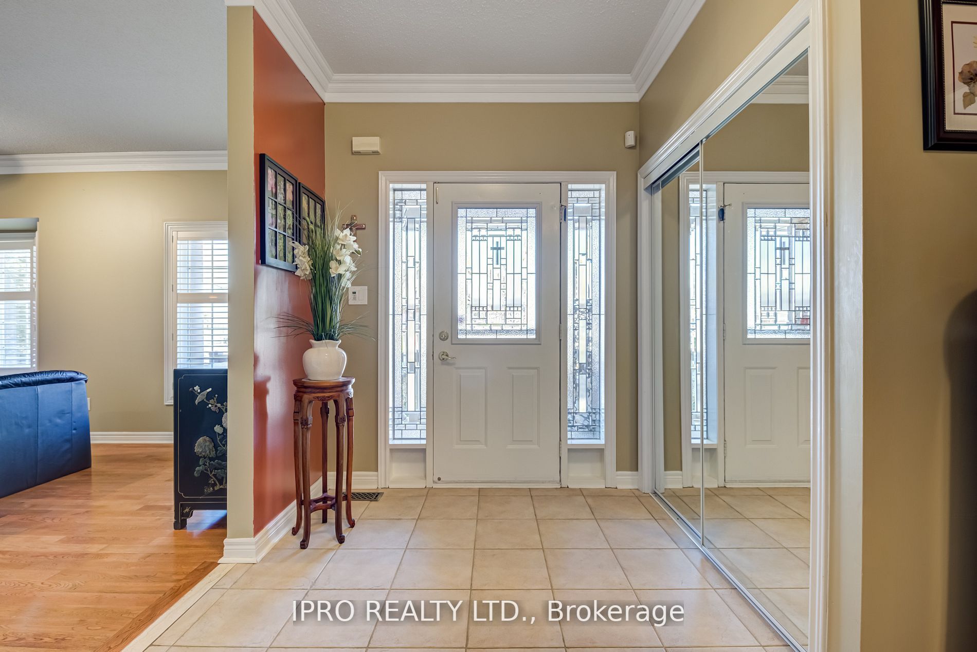 2 Orchard Park Gate, #12