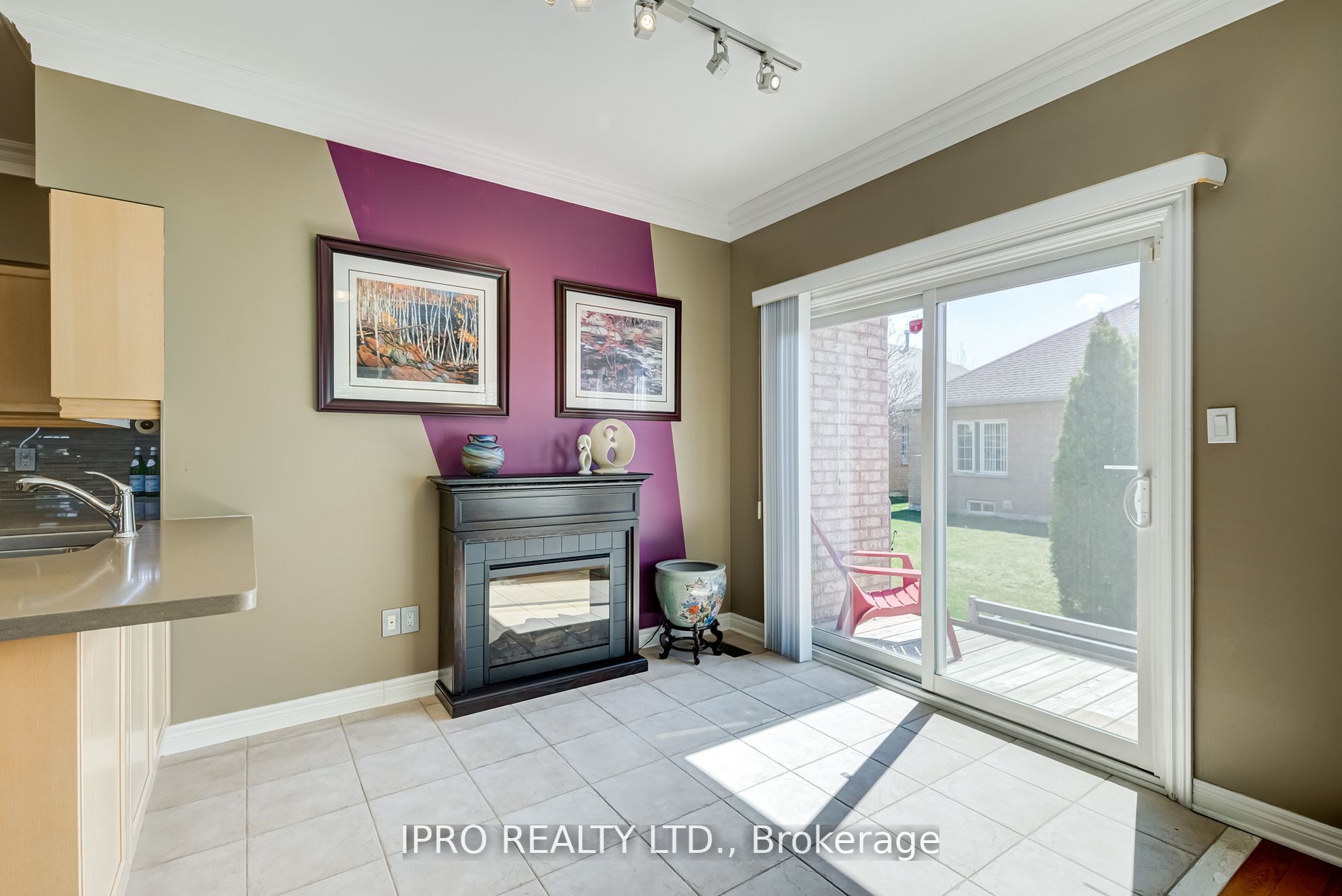 2 Orchard Park Gate, #12