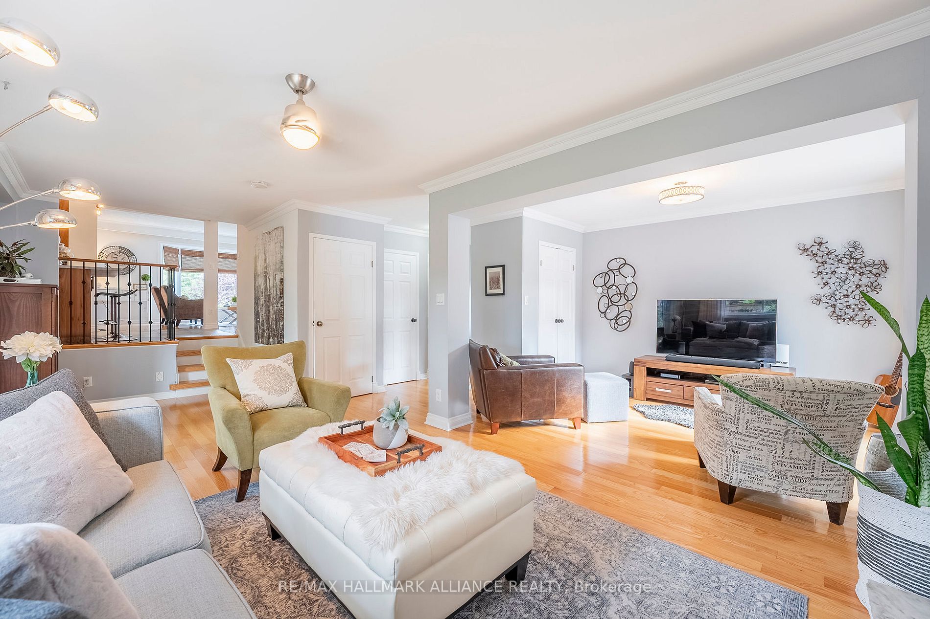 38 Baylor Crescent