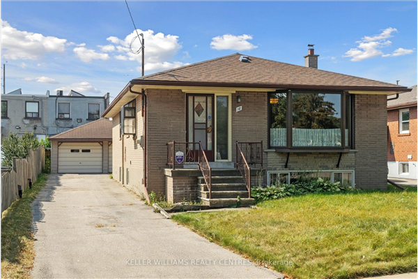18 Batawa Cres, Toronto