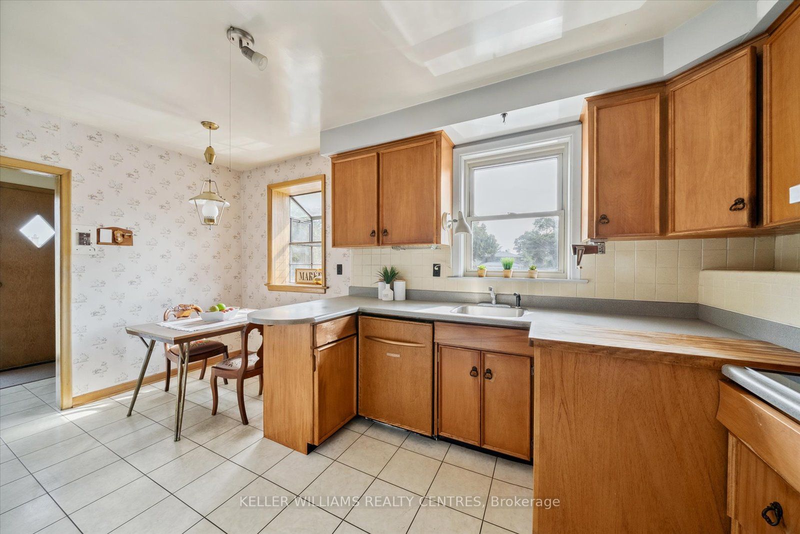 18 Batawa Cres