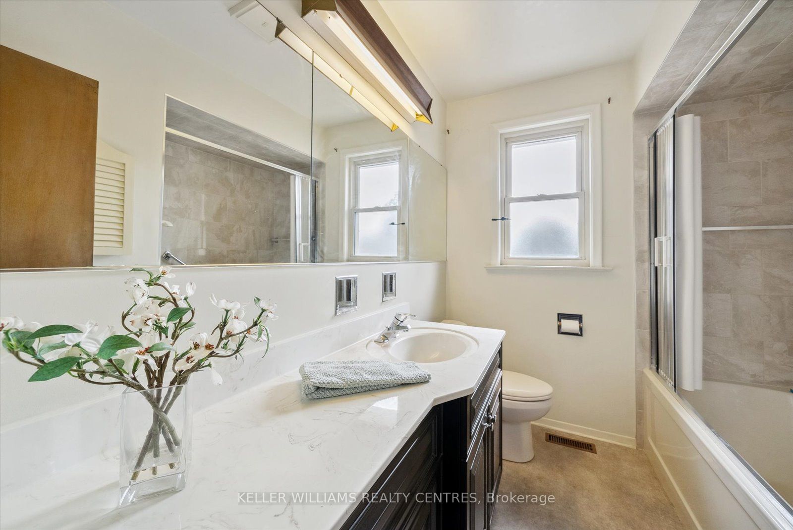 18 Batawa Cres