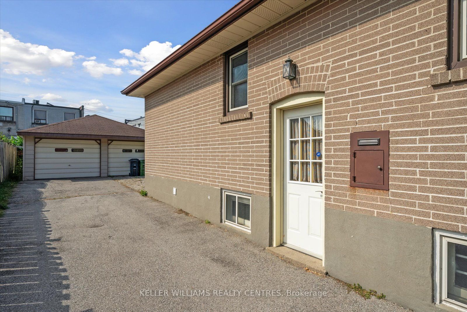 18 Batawa Cres