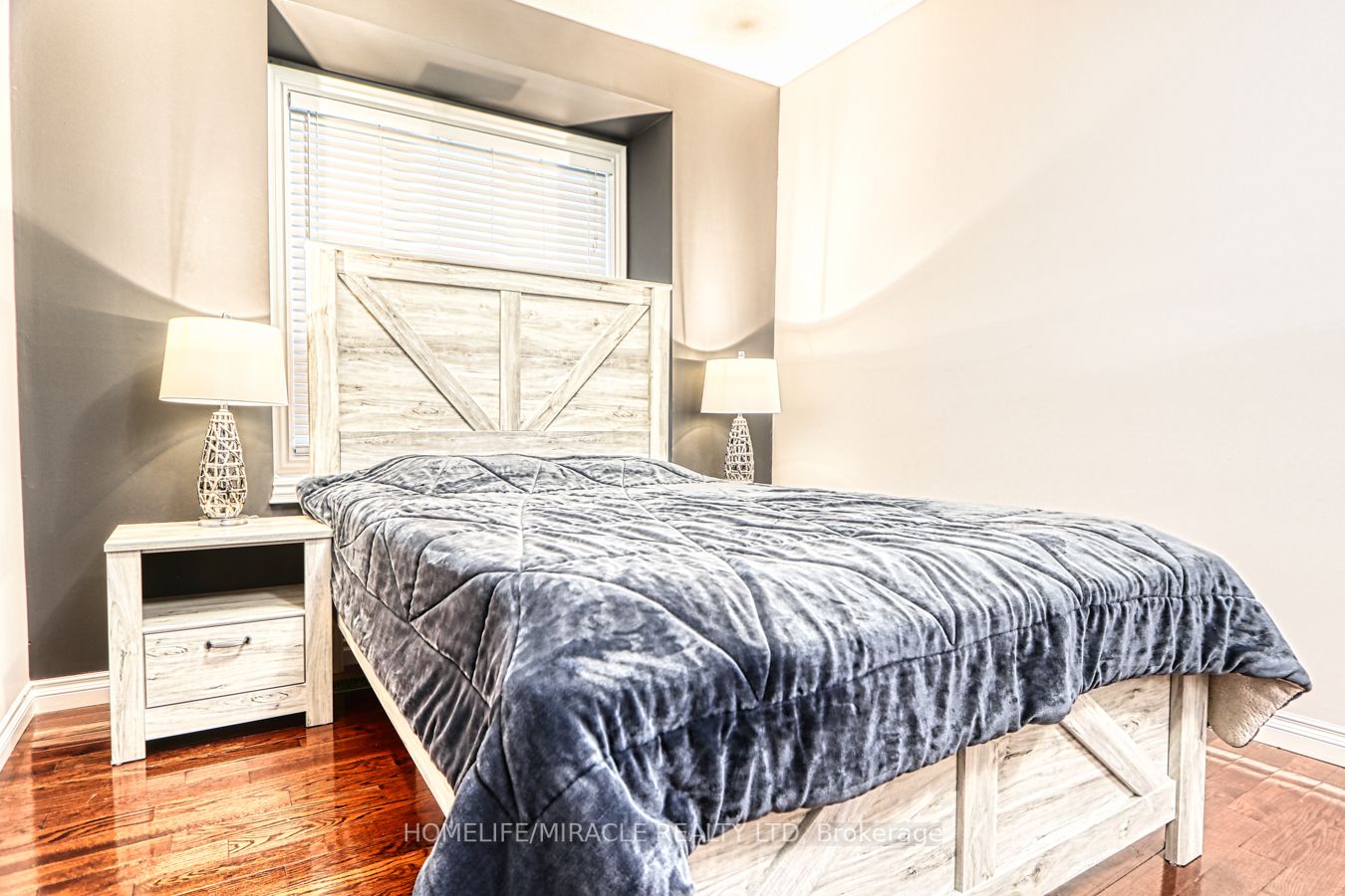 272 Pressed Brick Dr
