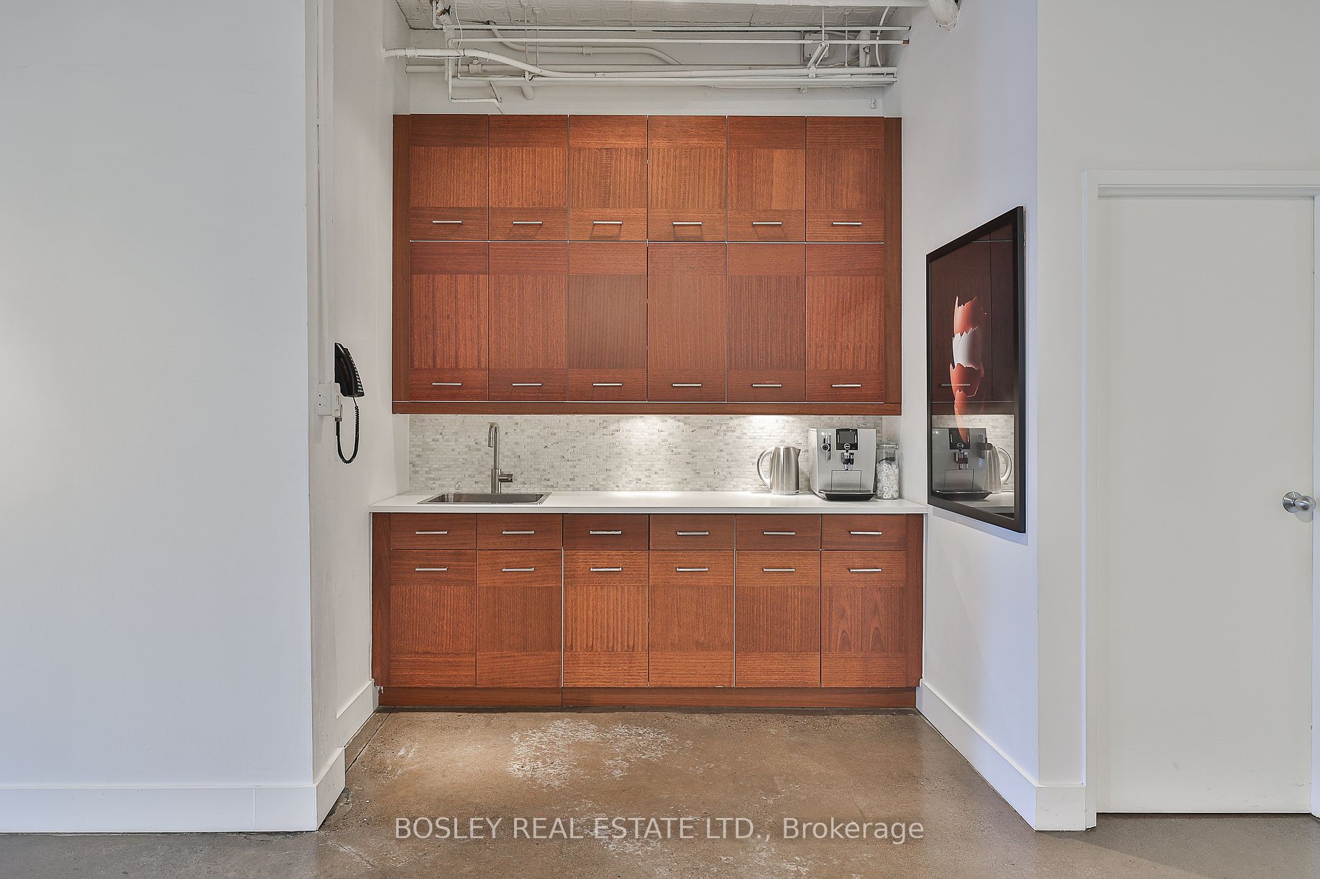 26 Noble St, #2 & 3
