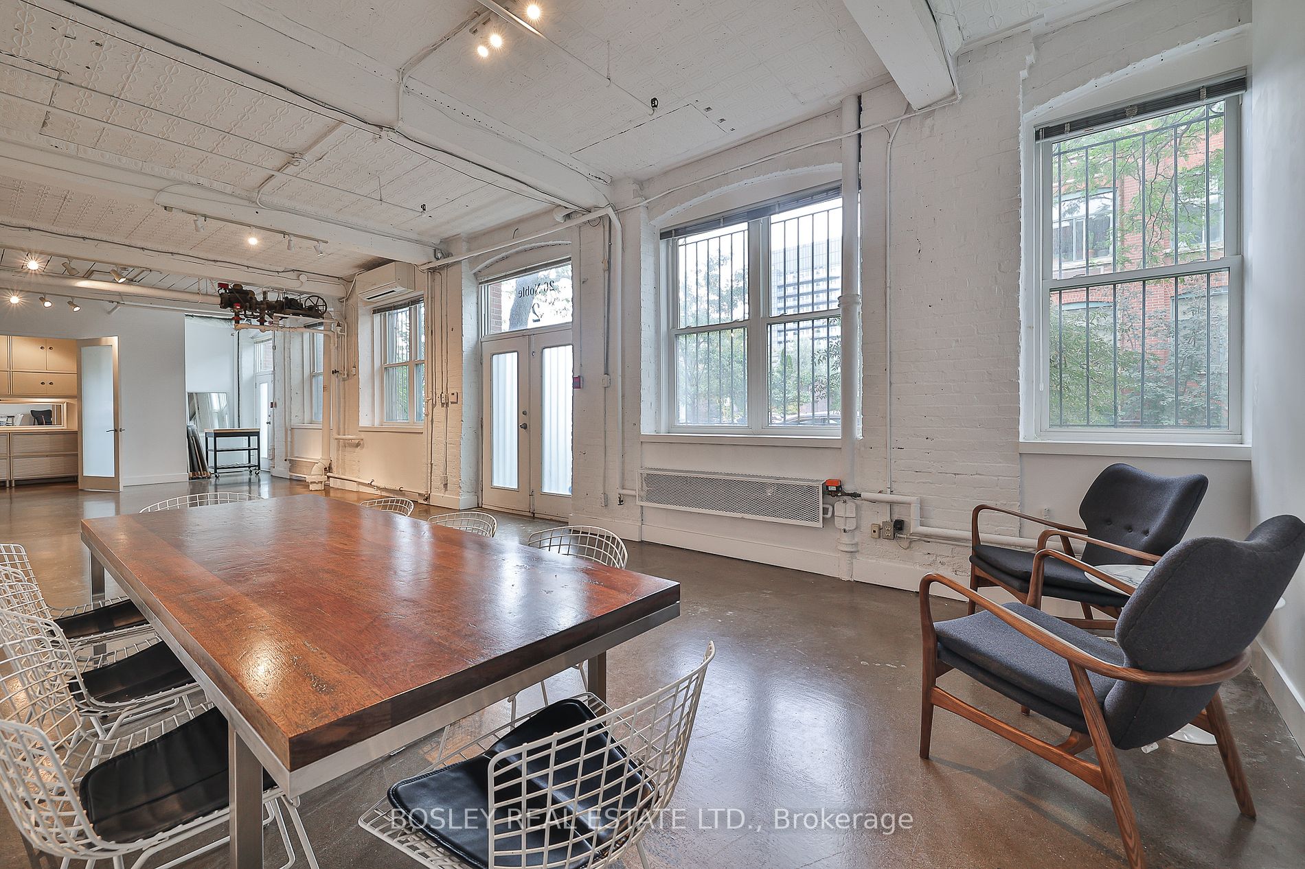26 Noble St, #2 & 3