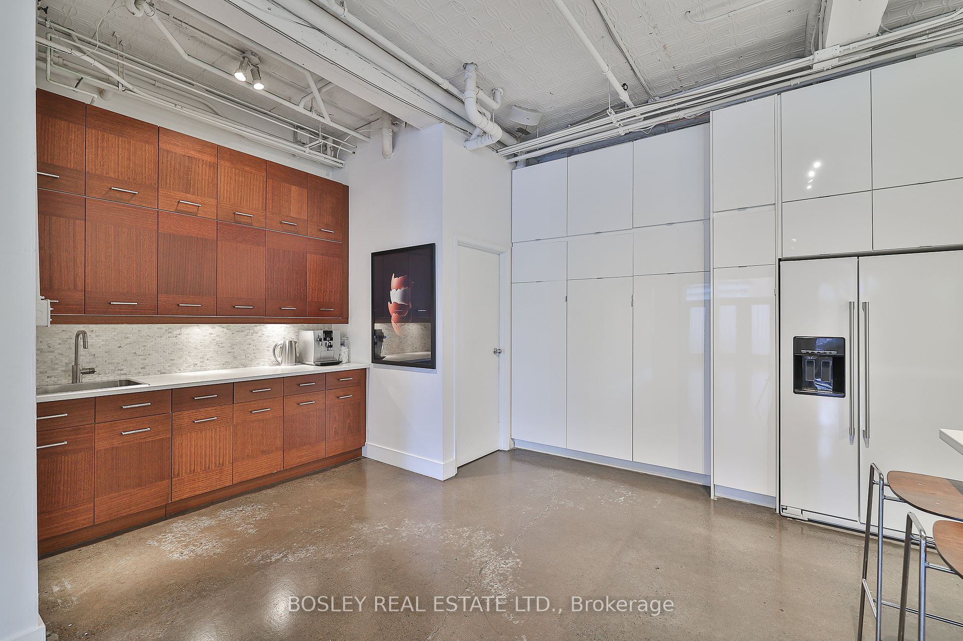 26 Noble St, #2 & 3
