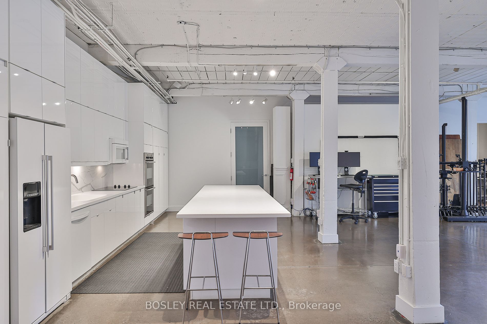 26 Noble St, #2 & 3
