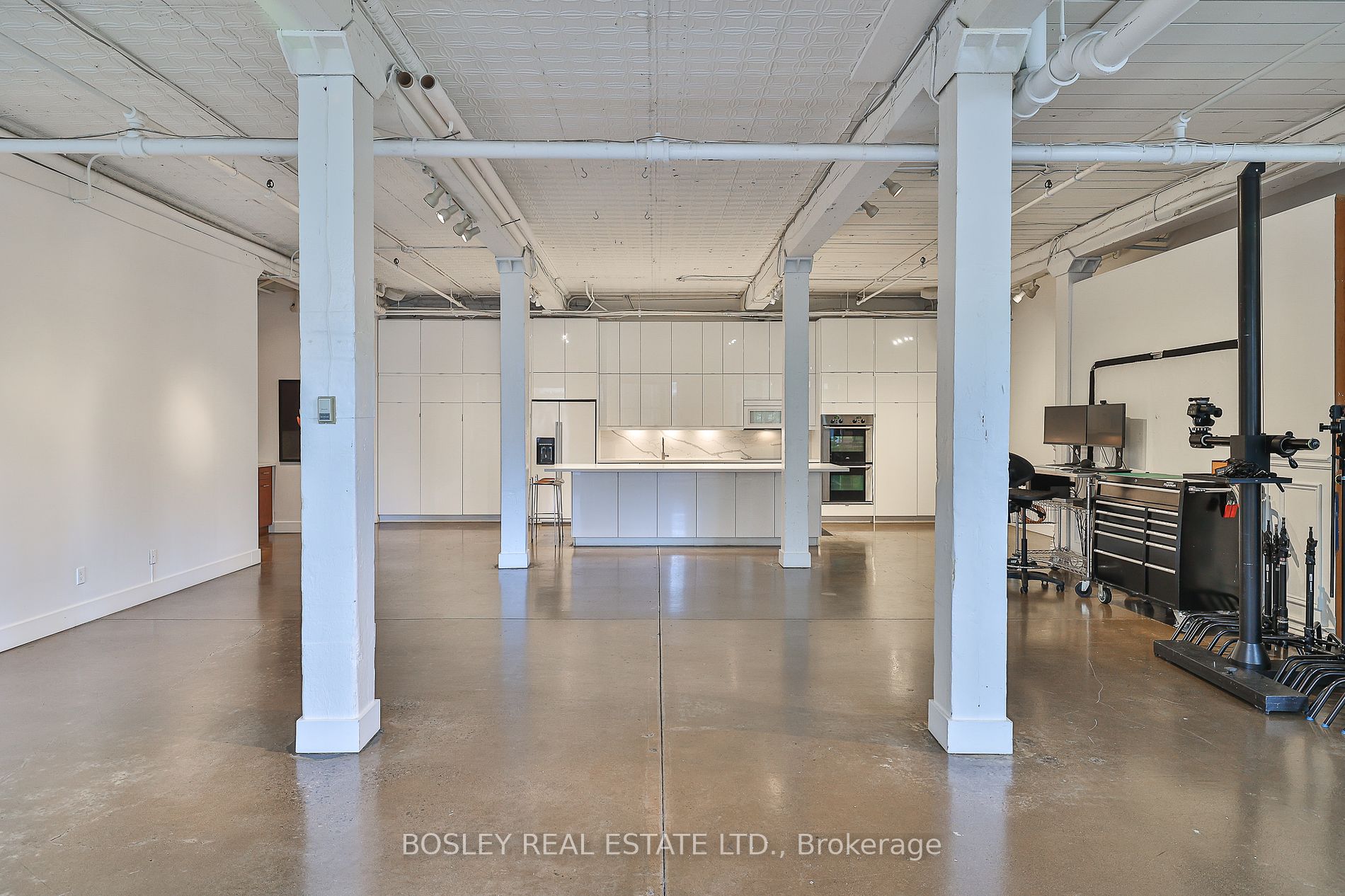 26 Noble St, #2 & 3
