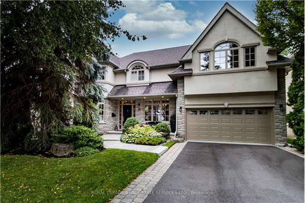 16 Chestnut Hills Pkwy, Toronto