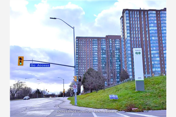 115 Hillcrest Ave, Mississauga