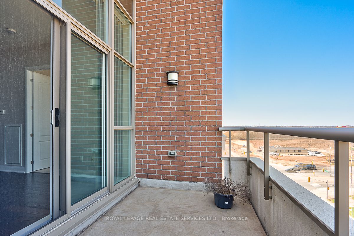2480 Prince Michael Drive, #725