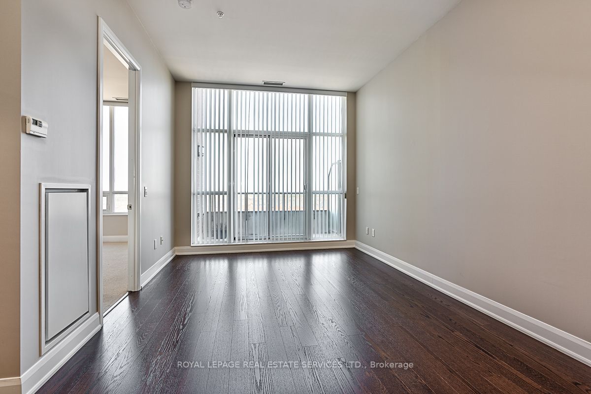2480 Prince Michael Drive, #725