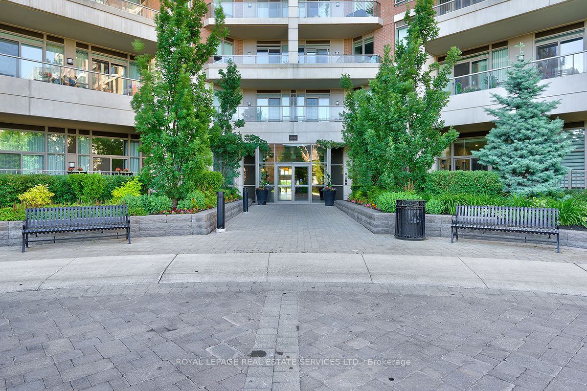 2480 Prince Michael Drive, #725