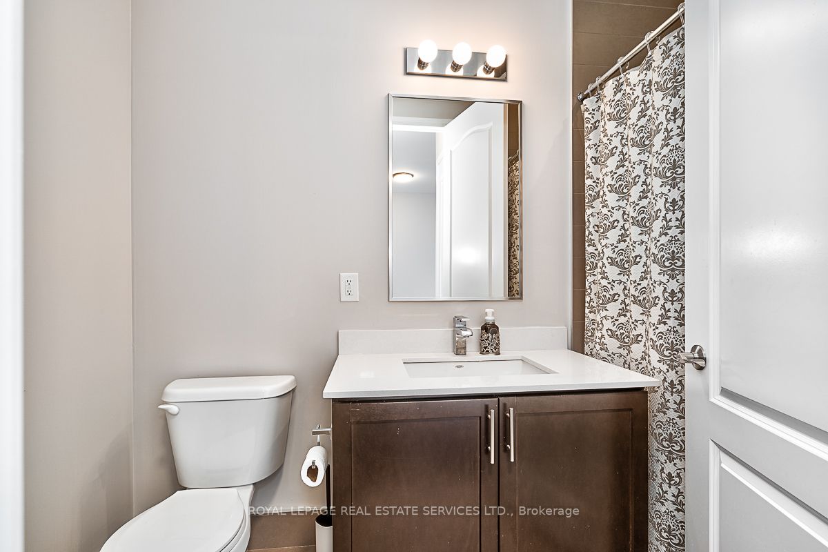 2480 Prince Michael Drive, #725