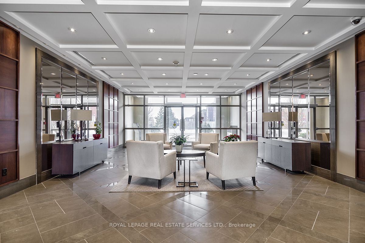 2480 Prince Michael Drive, #725