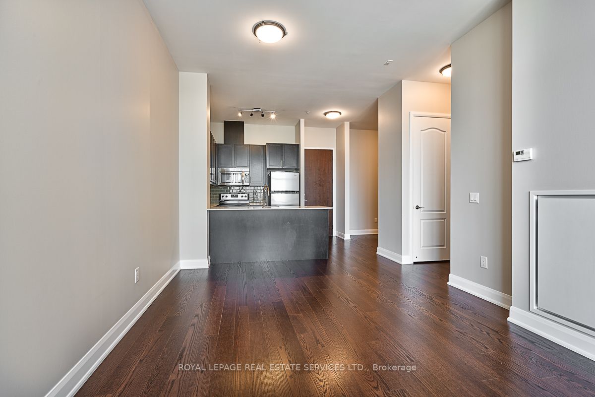 2480 Prince Michael Drive, #725