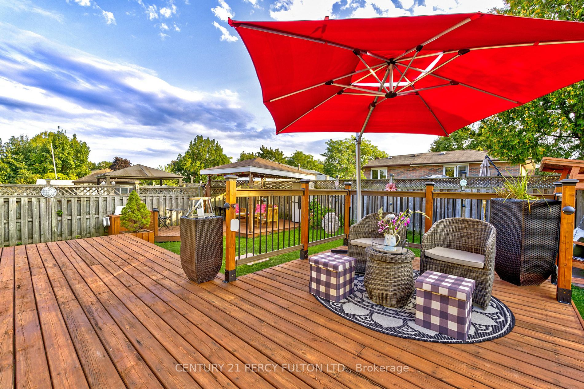 49 Rutherford Rd N