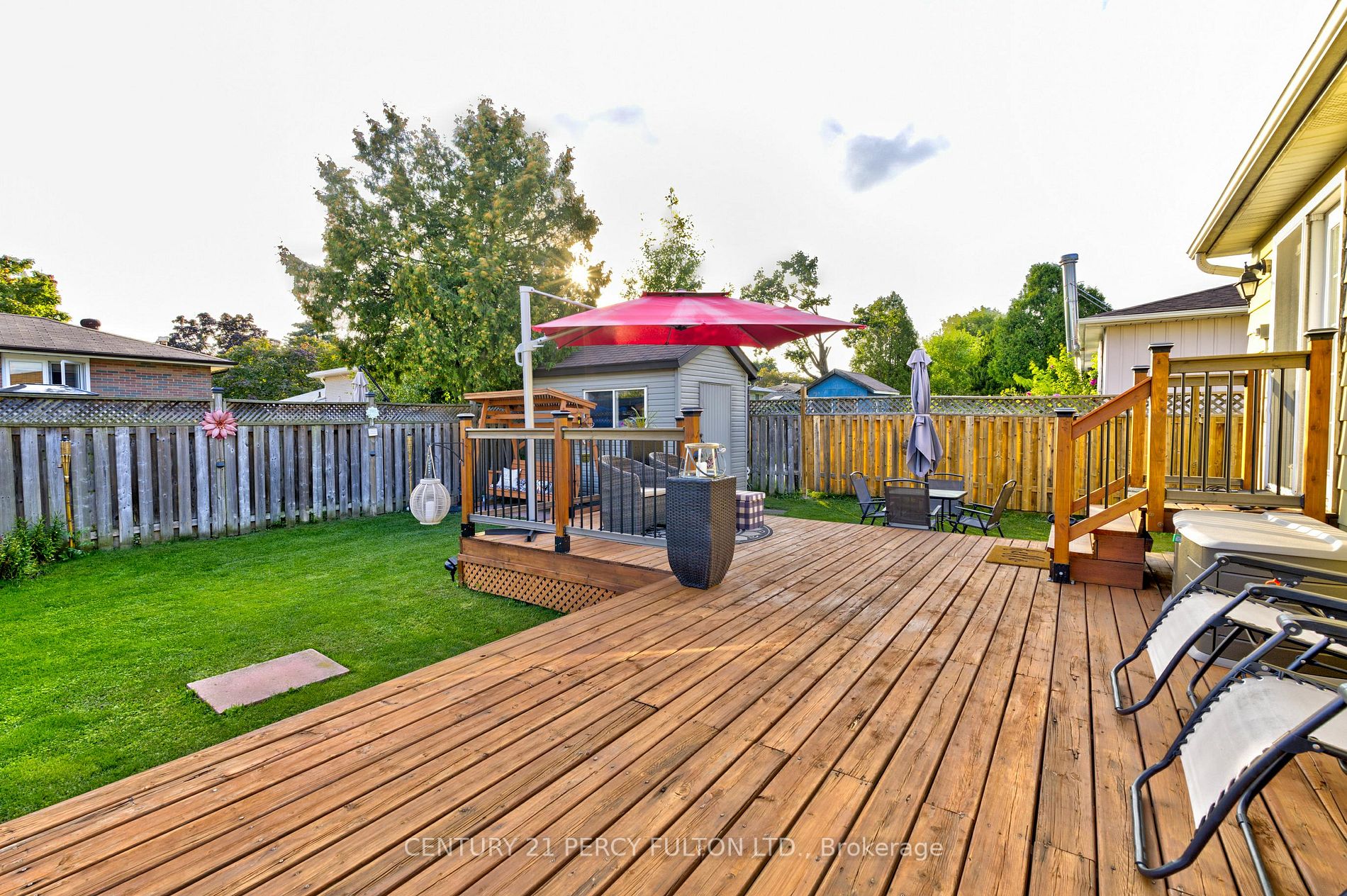 49 Rutherford Rd N