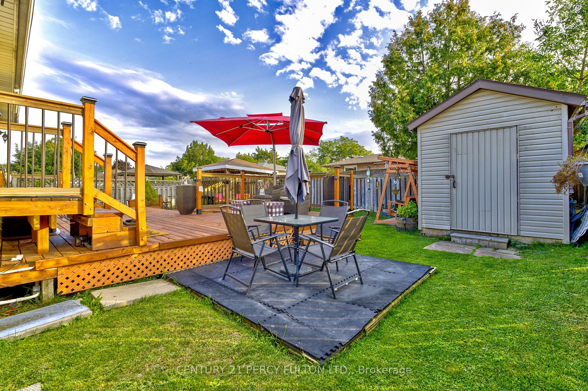 49 Rutherford Rd N