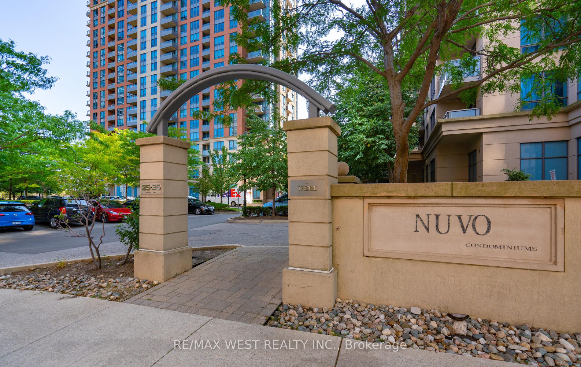 25 Viking Lane, #654