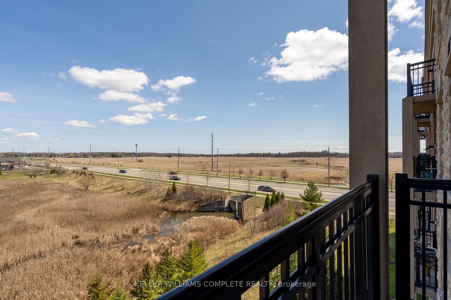 5327 Upper Middle Rd, #411