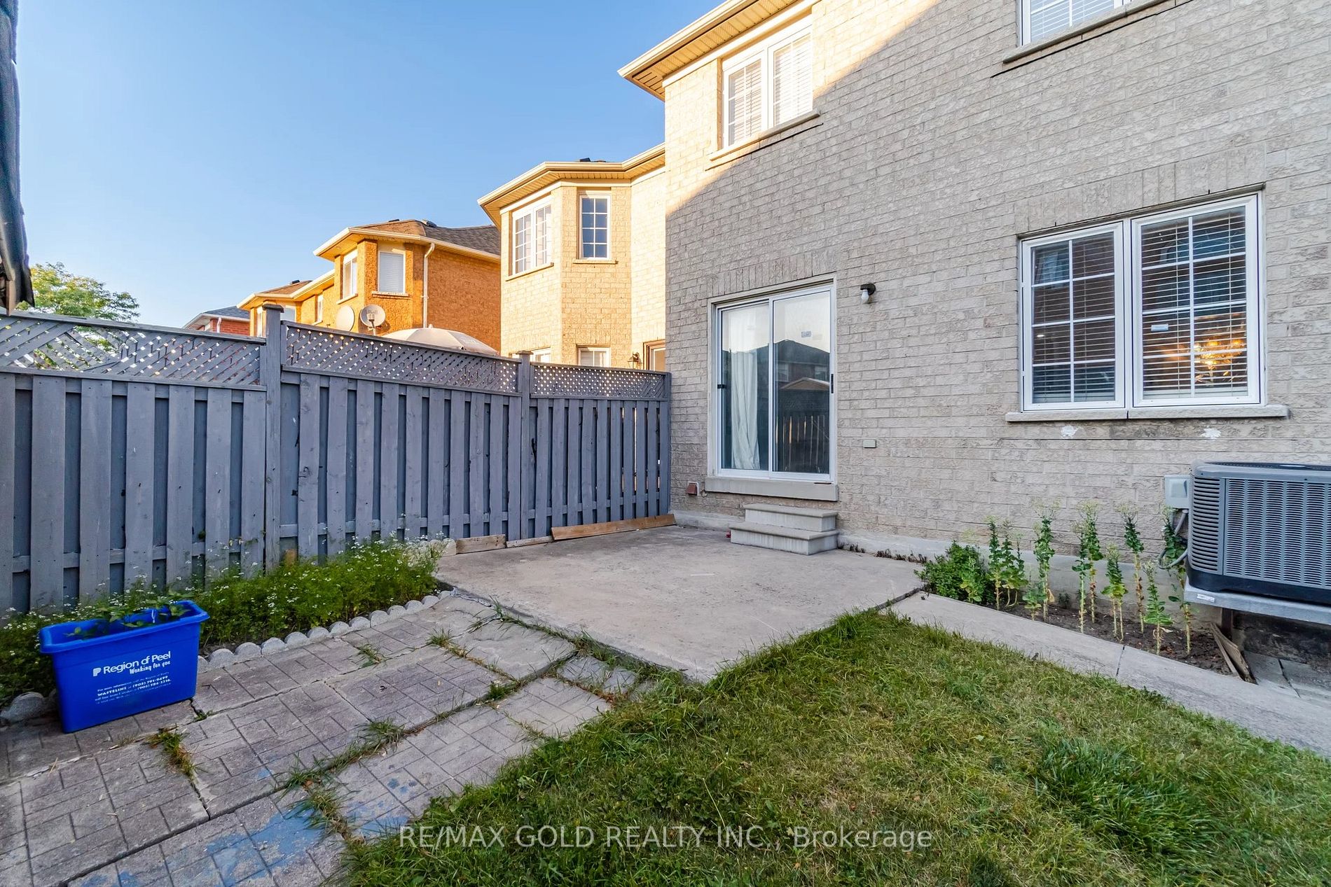 34 Alfredo Ave