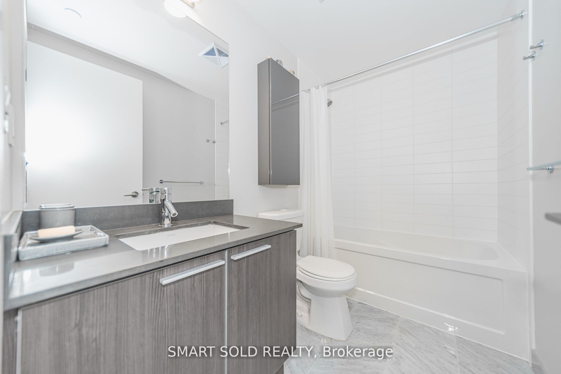 10 Parklawn Road, #427
