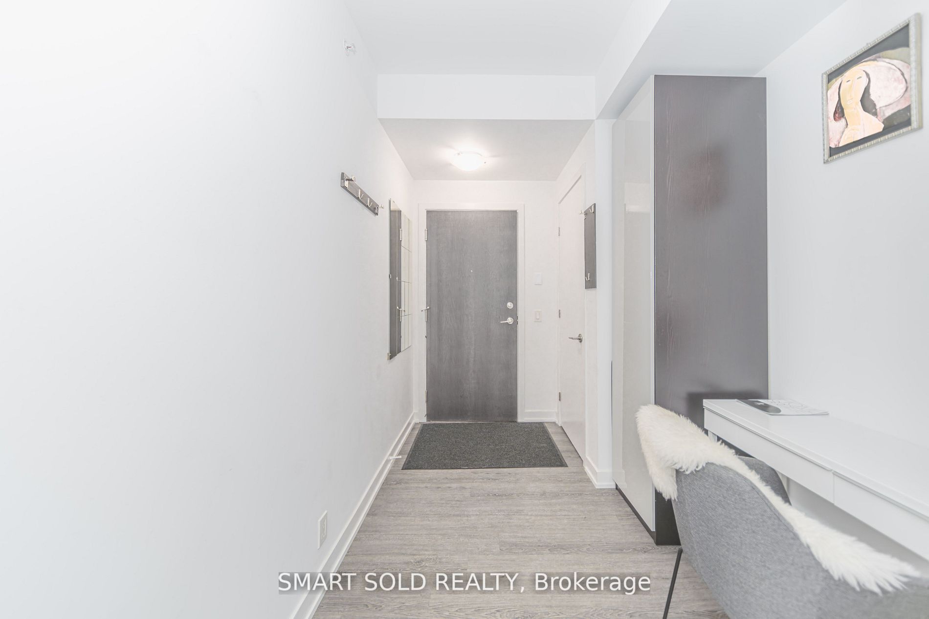 10 Parklawn Road, #427