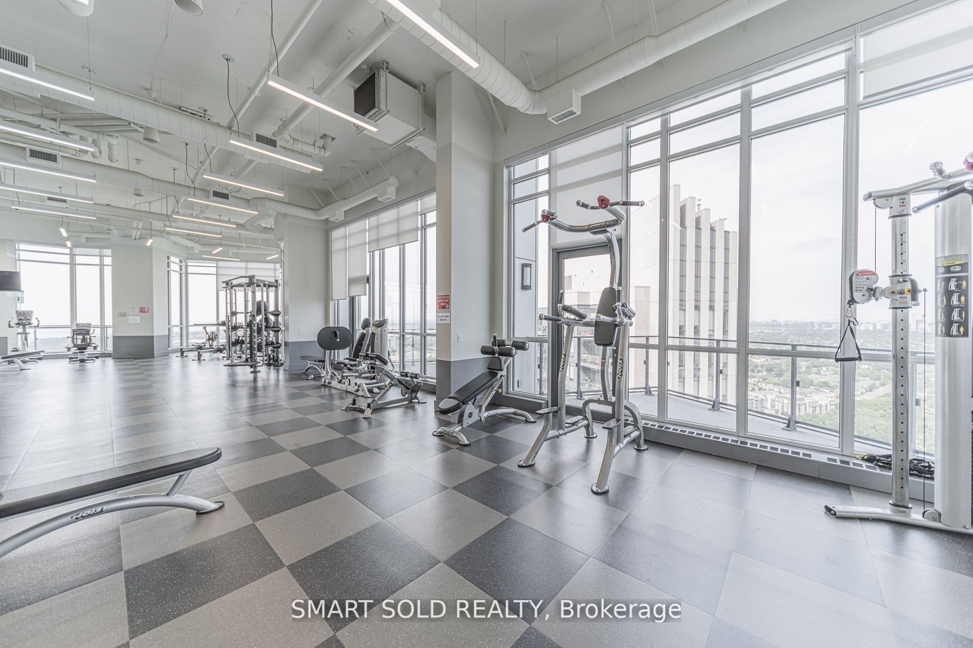 10 Parklawn Road, #427
