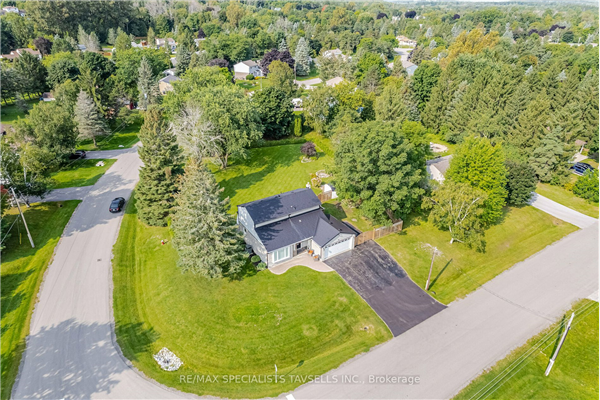 63 Holmes Dr, Caledon