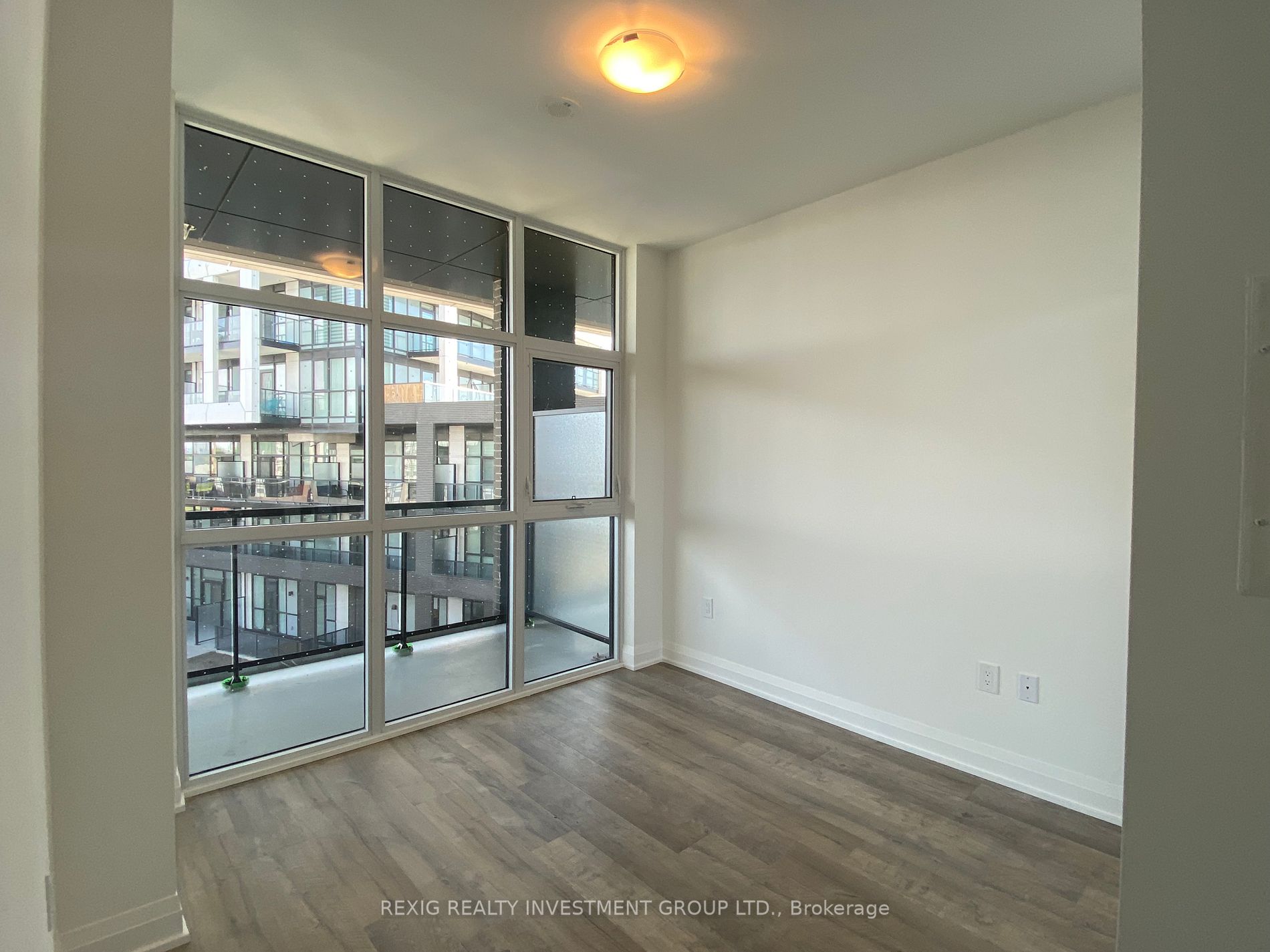 60 George Butchart Drive, #317