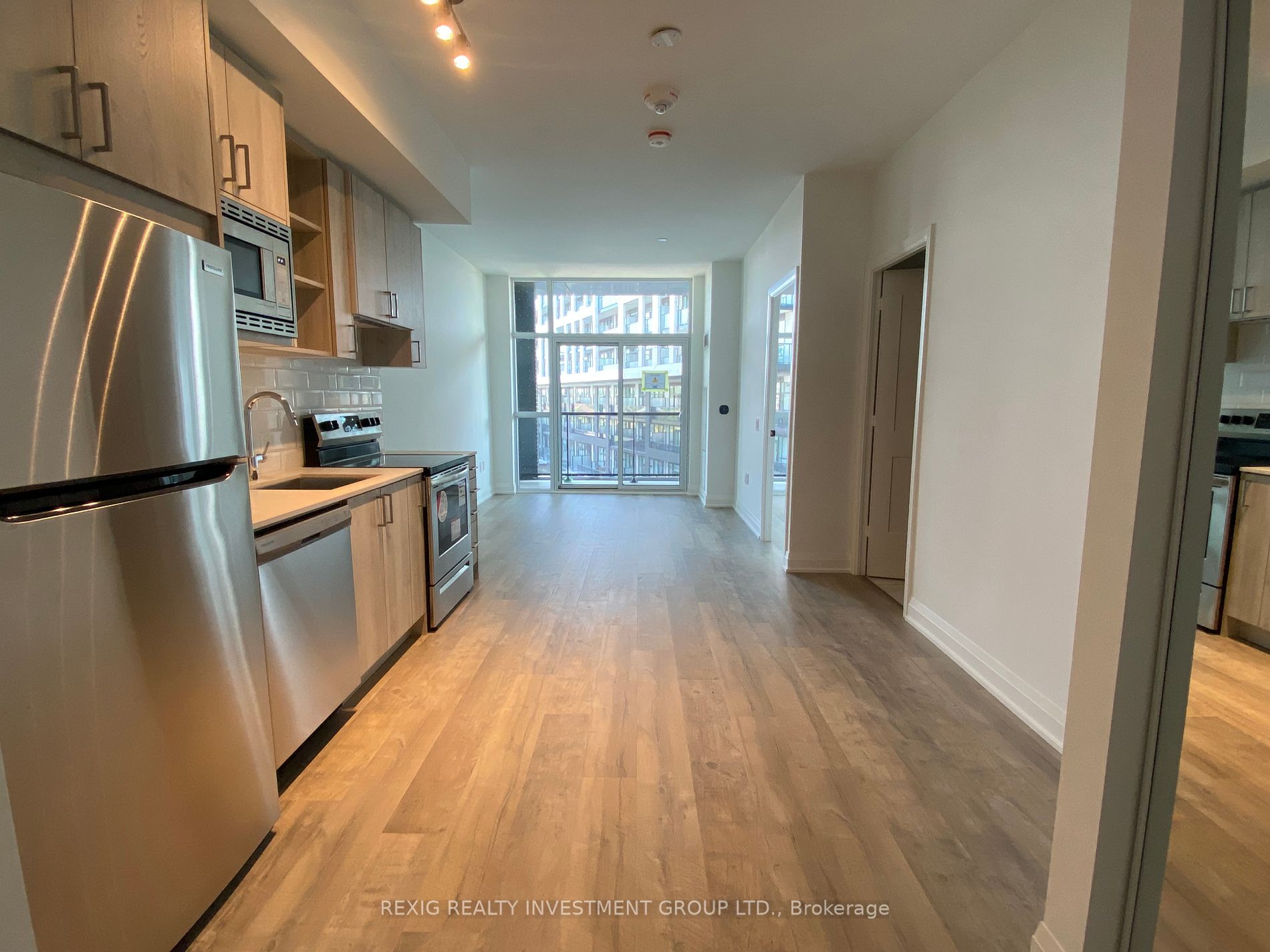 60 George Butchart Drive, #317
