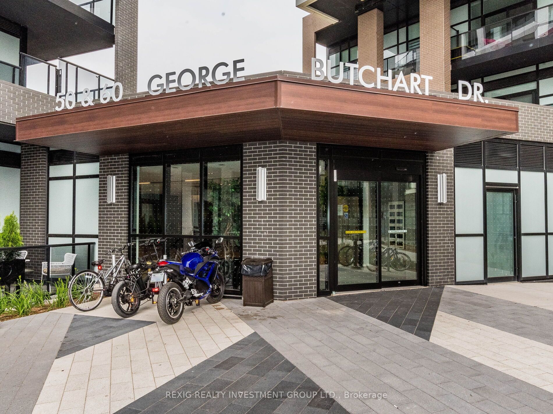 60 George Butchart Drive, #317