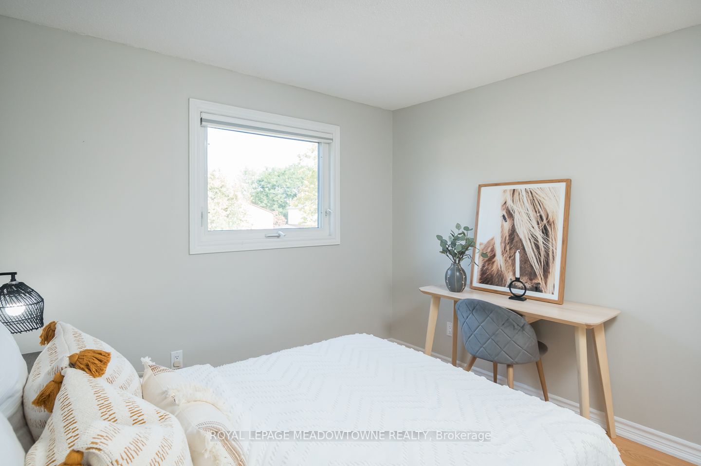 324 Woodlawn Crescent