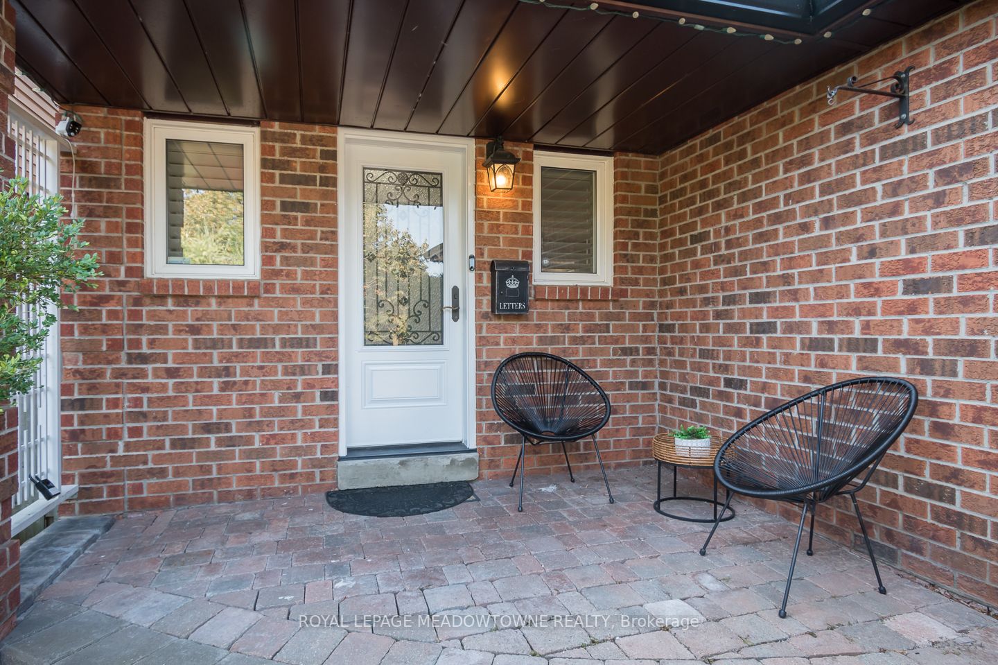 324 Woodlawn Crescent
