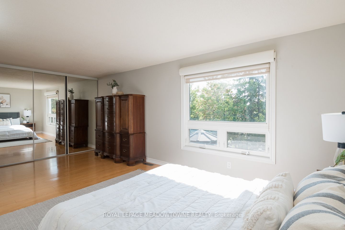 324 Woodlawn Crescent
