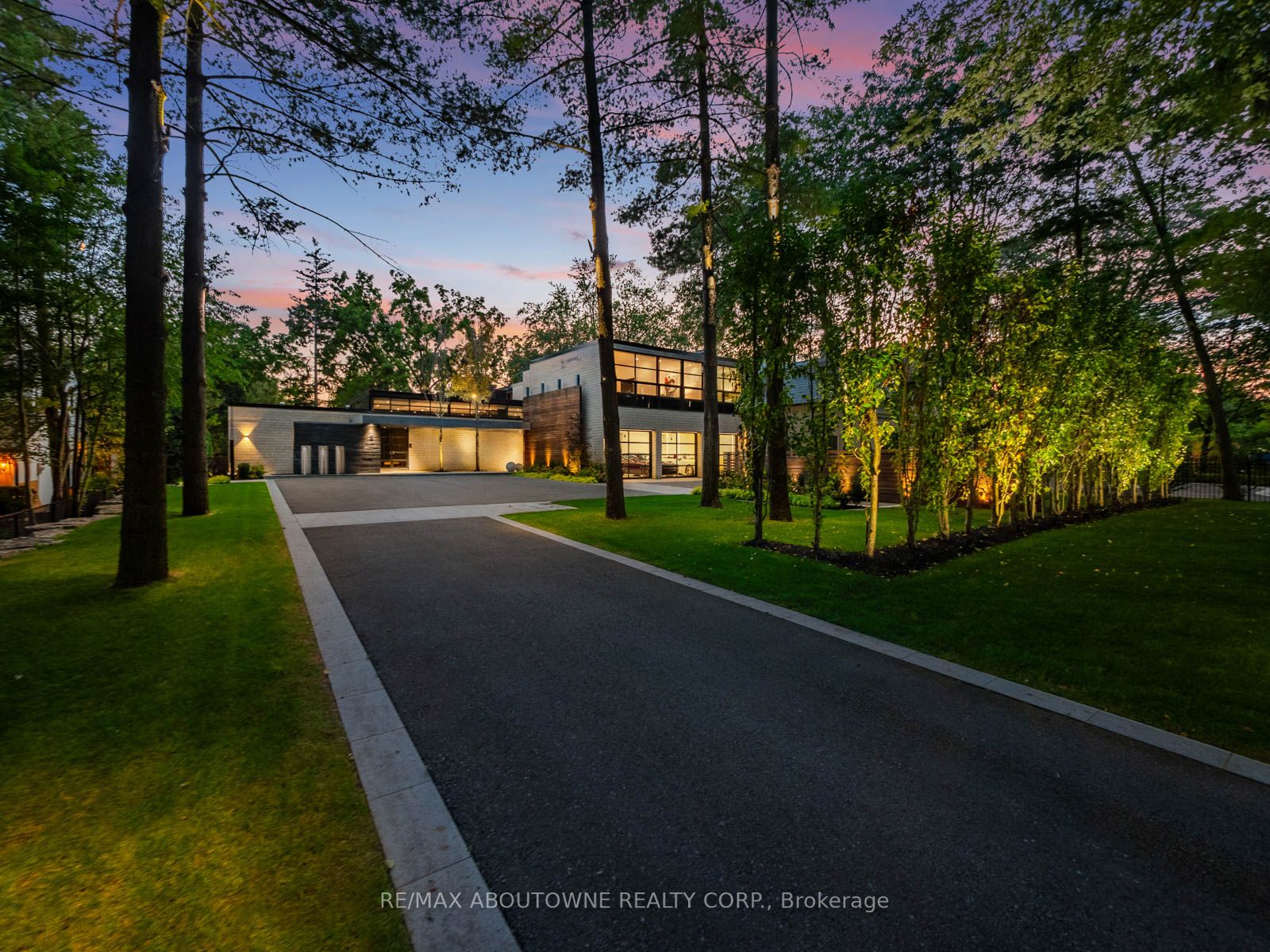 210 Chartwell Road