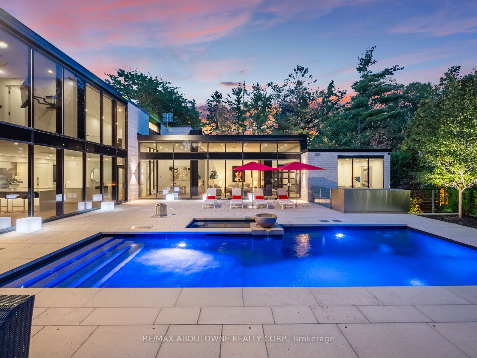 210 Chartwell Road