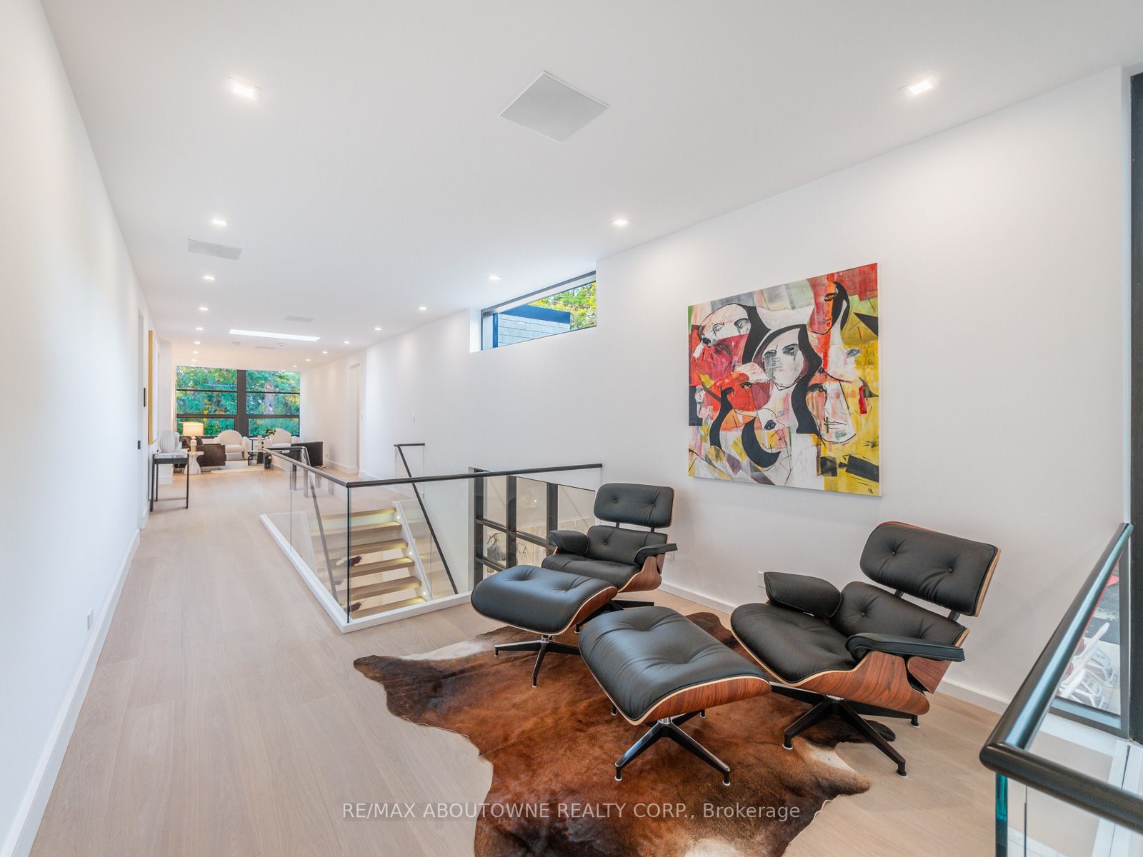 210 Chartwell Road