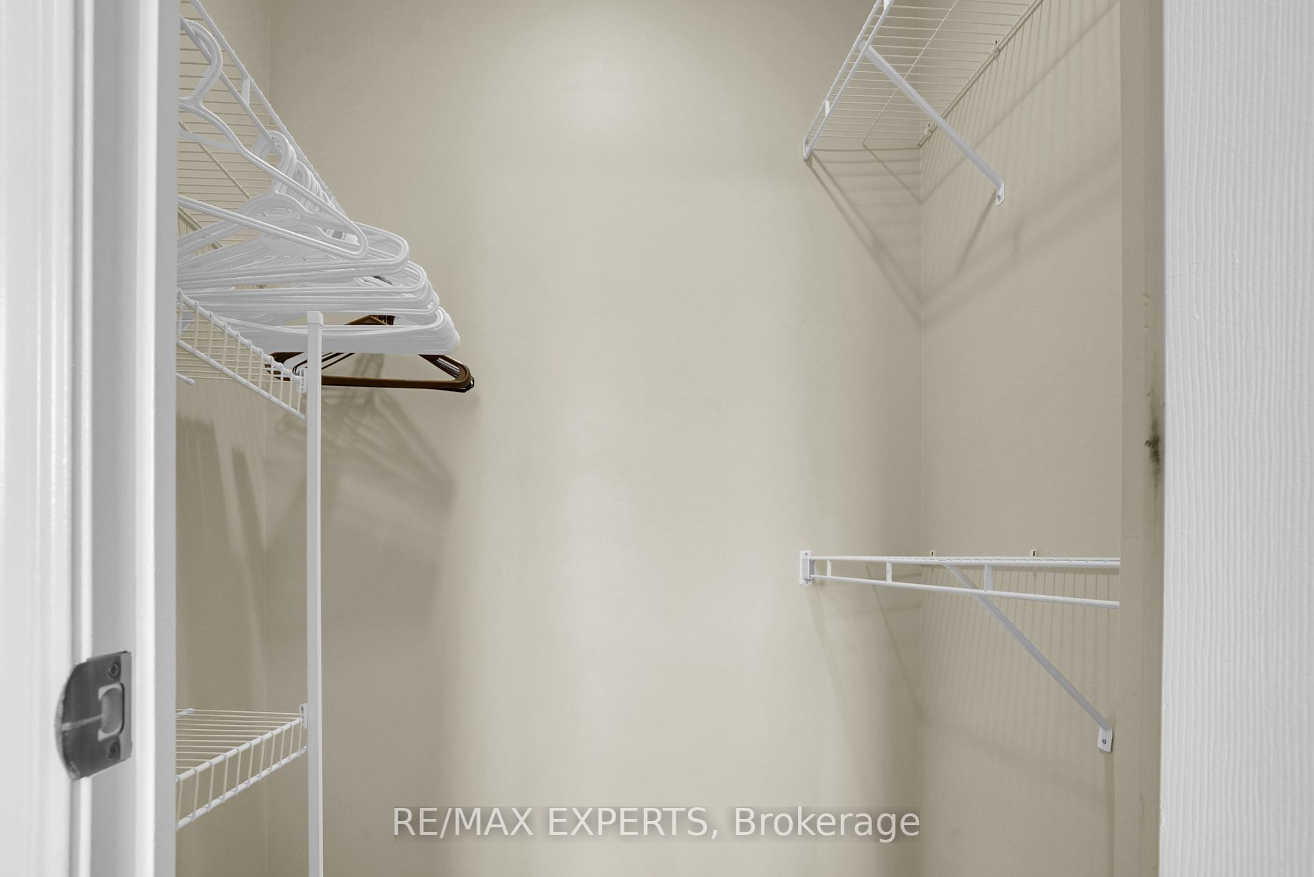 700 Humberwood Blvd, #116