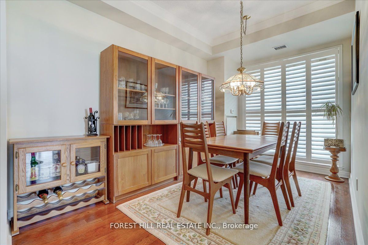 350 Mill Rd, #Ph5